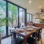 Afra 3 Beautiful Jungle House With Private Pool