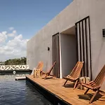 Great Location *High Speed Internet