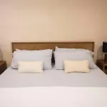 Great Location *High Speed Internet