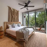 Nhoa 208a Lux 2br Jungle View In Aldea Zama Apartamento