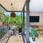Cenote & Luxury Apartment *