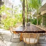 Jungle Chic Apartamento