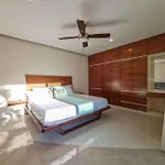 Jacuzzi, Premium Hype - Private Pool & Near The Villa