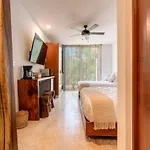 Nhoa 302c Lux 1br Jungle View Aldea Zama Tulum