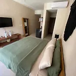 Central Tulum Apartahotel