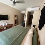 Apartahotel Central Tulum *