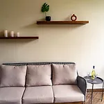 The Cozy Boho Nomad With Free Bikes
