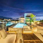 Divine 2br On Cenote Gym