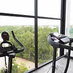 Modern Studio Perfect For Couples And Remote Work