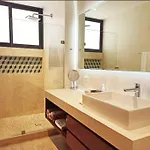 Free Shuttle To Great And Condo! * Tulum