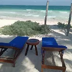 Playa Lakin-ha Beachfront Cabins Tulum