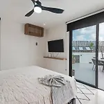 7 Bdr Luxury Villa, Tulum's Infinity Pool, Near Tulum