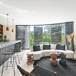 7 Bdr Luxury Villa, Tulum's Infinity Pool, Near