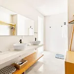 7 Bdr Luxury Villa, Tulum's Infinity Pool, Near Villa *