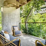 Divine 1br Ph W Private Pool, Cenote, Gym Apartamento