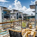 Divine 1br Ph W Private Pool, Cenote, Gym Apartamento *