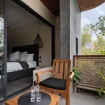 20 Guests Villa 5 Min Beach+Rooftop Pool Jacuzzi Spa