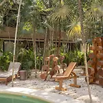 2 Bedbath-tulum-private Pool