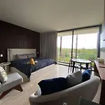 New Charming With Terrace