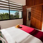 Amazing Ph With Private Pool In Aldea Zama