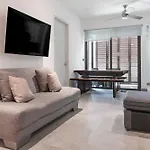 Escape To Tulum, Luxury Apt, Pool & Pet Friendly