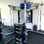 Loft increíble king size Alberca infinita,Gym en medio de la selva