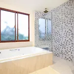 8ppl Penthouse Private Pool *