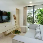 Apartamento 2 Bedroom + Private Pool And Roof Top Terrace *