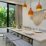 Apartamento 2 Bedroom + Private Pool And Roof Top Terrace