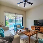 Zen Oasis Swim Up Pool W Tiki Hut Bar + Gym Apartamento *