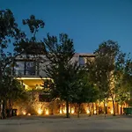 New 2 Bd Condo With Private Balcony