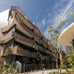 Apartment 2 Rec/Hotel Area/Infinity Pool-301D