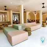 Lavish New Studio-Resort Style Complex