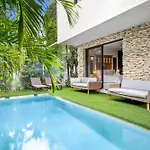 *Entire Private Villa W/Pool & Rooftop*