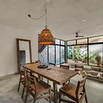 Hidden Gem With Unique Design And Pv Pool