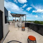 Apartahotel The Teodoro