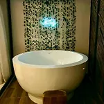 Sky K104 Hotel 5*