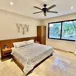 Hotel Sky K104