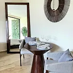Temple Paradise Luxury 6 Min From *