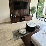 Temple Paradise Luxury 6 Min From