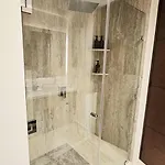 Apartamento Temple Paradise Luxury 6 Min From