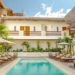 Hotel Kaab 4*