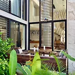 Jungle-Chic Luxurious Tulum Home