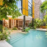 Manor By The Spot Apartamento