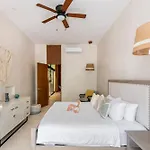 Manor By The Spot Apartamento Tulum