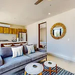 Tao Edena 94 * Tulum