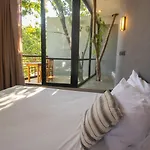 Bau 4*