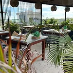 Tulum Playa, Zona Hotelera, Beach Club