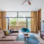 Manor By The Spot Apartamento *