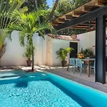 Wonderful Tropical 3br, Garden, Private Pool.